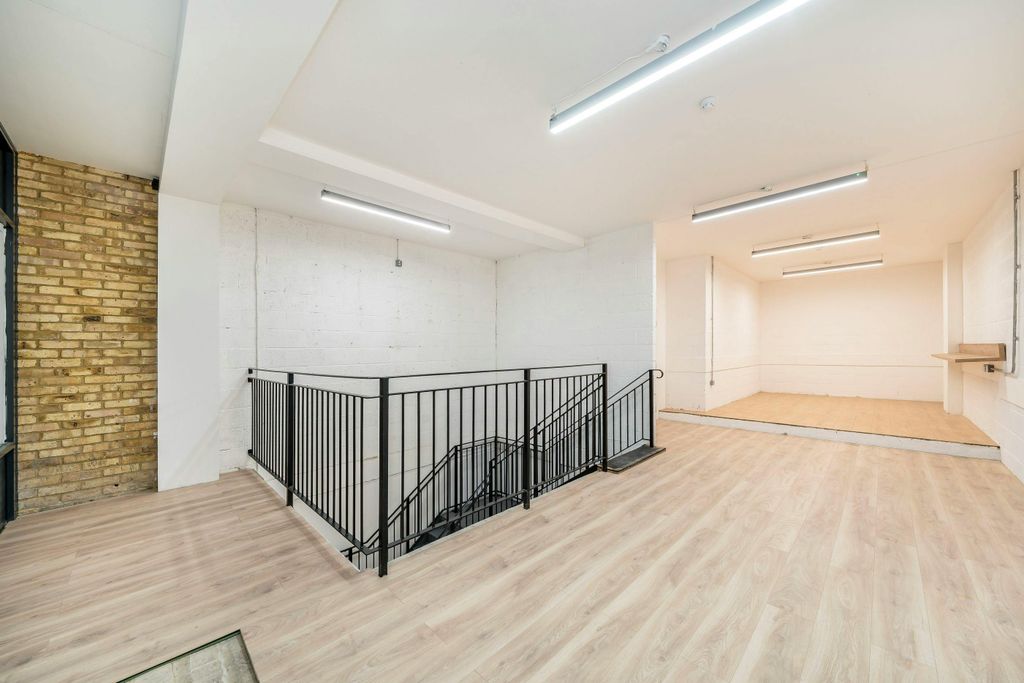 Property photo 2 of 8 202 Grange Road Ground Floor - 1K Jpeg.Jpg