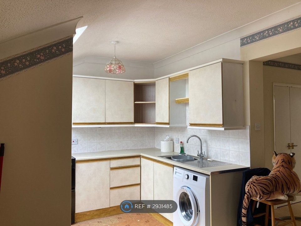 Property photo 3 of 7