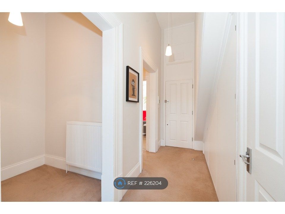 Property photo 3 of 3 Hallway