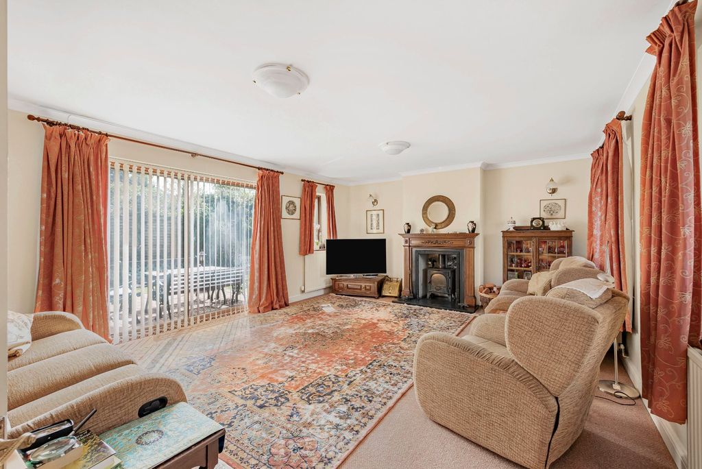 Property photo 3 of 17 Picture No. 06
