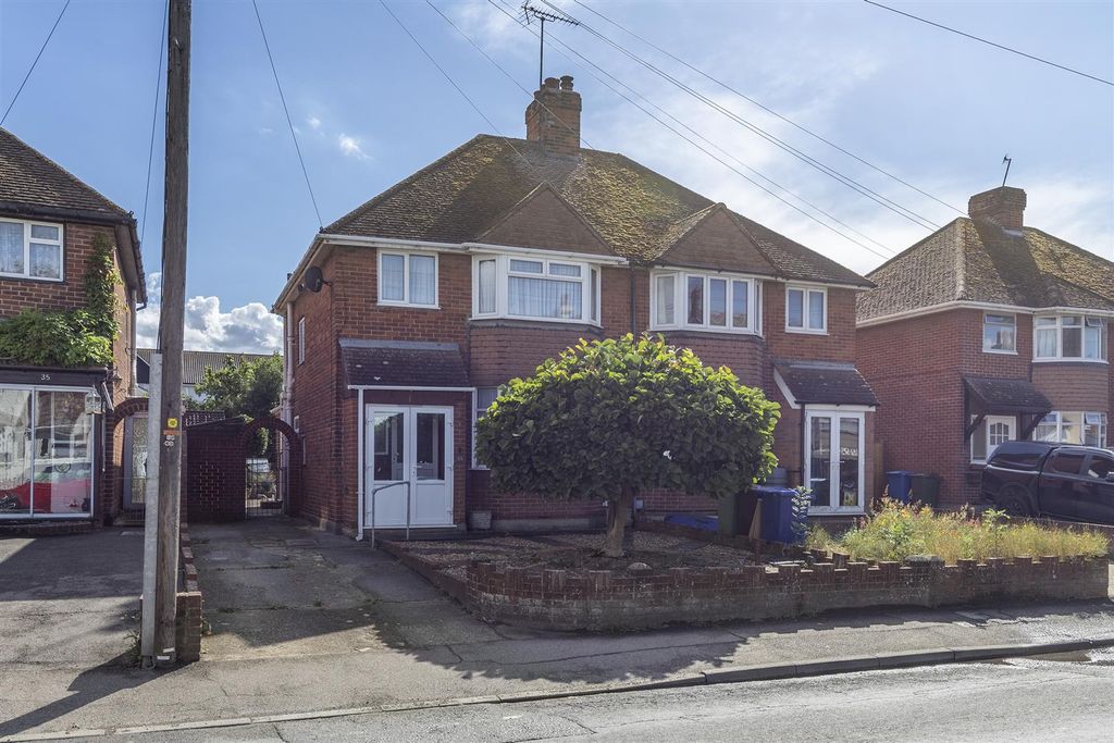 Property photo 1 of 26