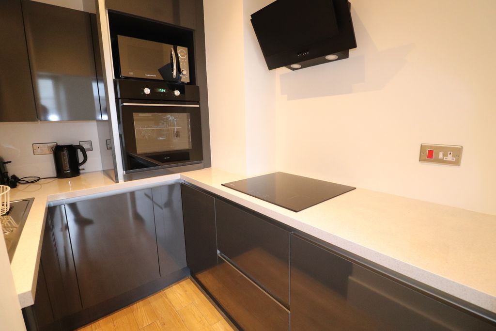 Property photo 3 of 11 Img_5959