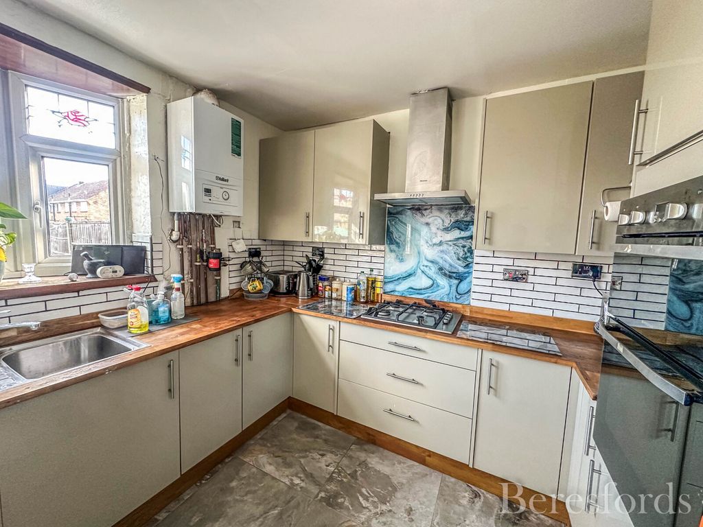 Property photo 3 of 17 Picture No. 55