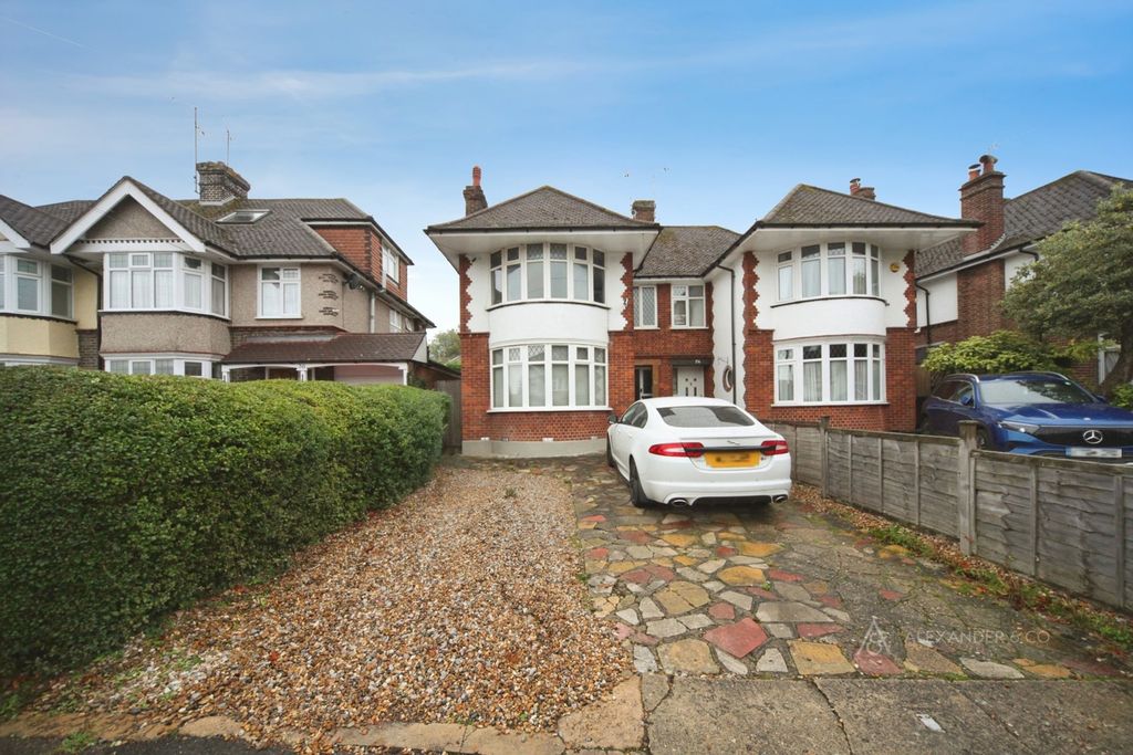 Property photo 1 of 11 Pbox-Img.Jpg