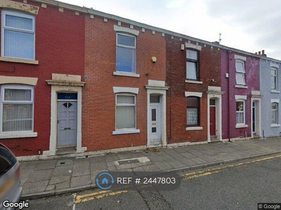 Property photo 2 of 8