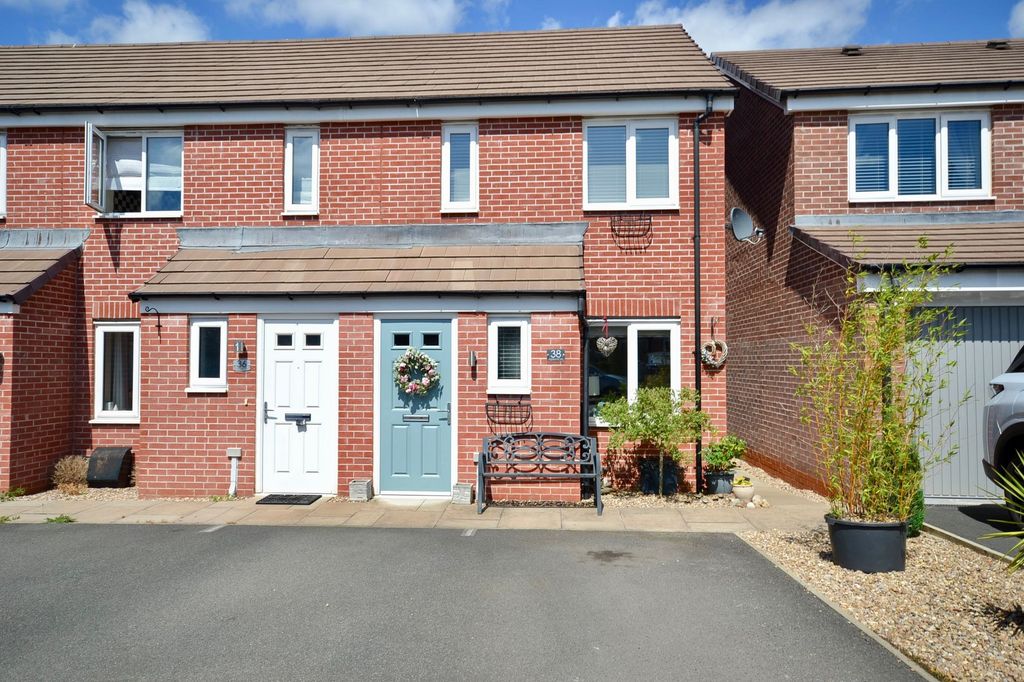 Property photo 1 of 20