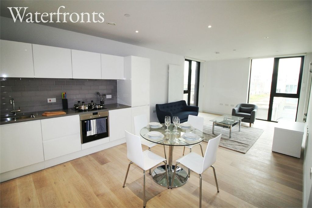 Property photo 1 of 4
