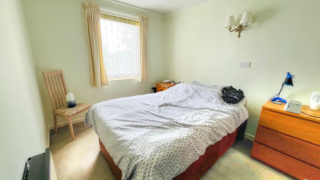 Additional image 6 of 1 bed flat for saleLavant Court, Petersfield, Hampshire GU32