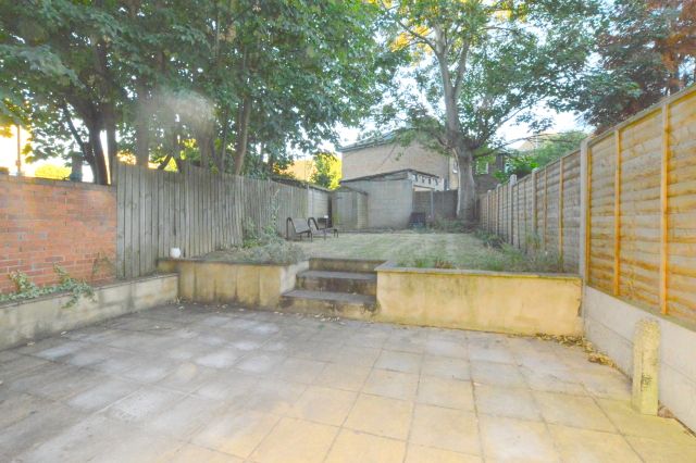 Property photo 1 of 6 Garden.Jpg