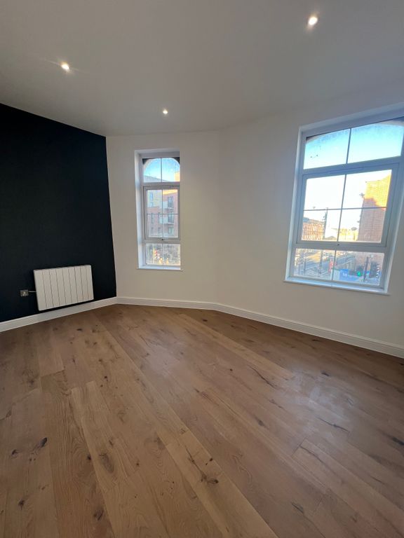 Property photo 2 of 3