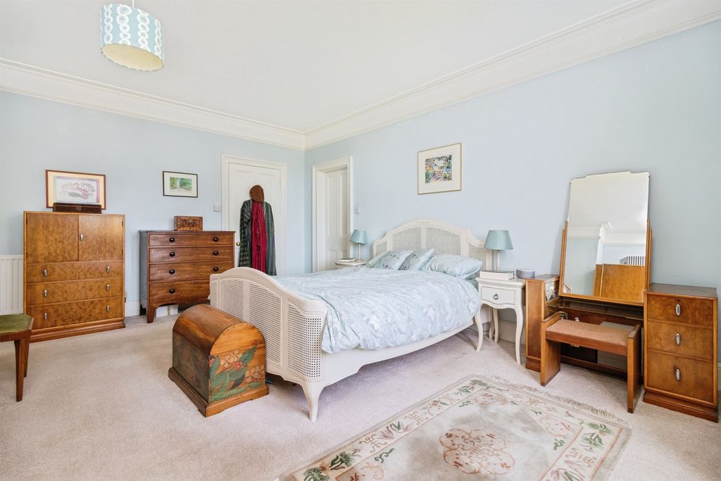 Additional image 14 of 4 bed semi-detached house for saleCourtenay Road, Newton Abbot TQ12