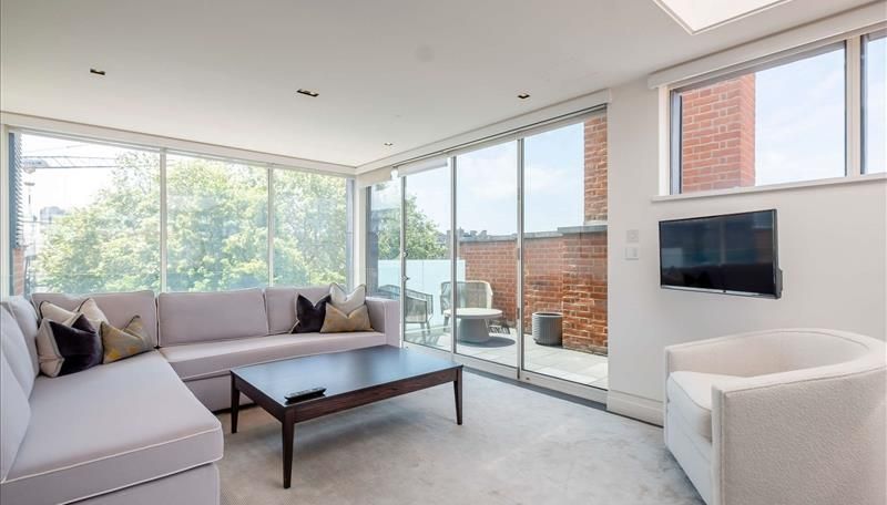 Property photo 3 of 27 lg_P5501_637587429065538336.Jpg