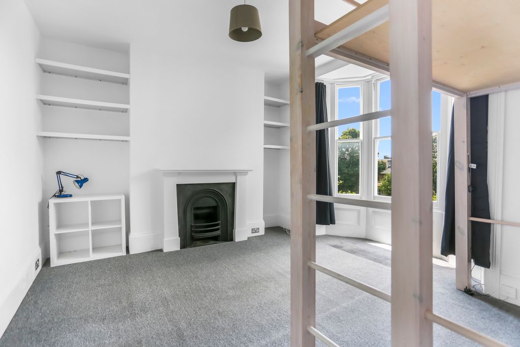 Property photo 2 of 13 296A3009