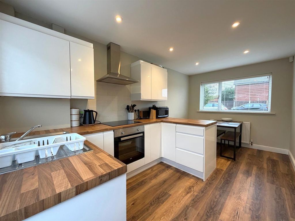 Property photo 3 of 16 c .Jpeg