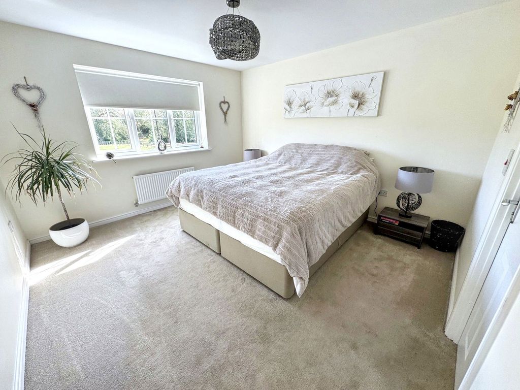 Additional image 18 of 5 bed detached house for saleCresta View, Houghton Le Spring DH5