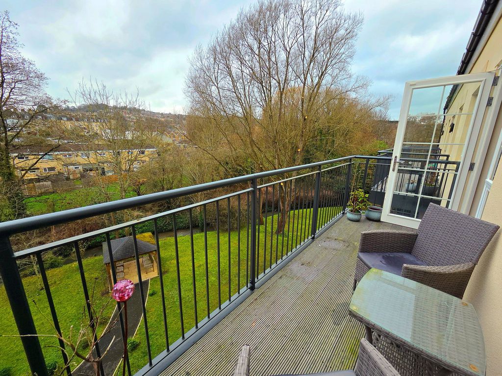 Property photo 1 of 26