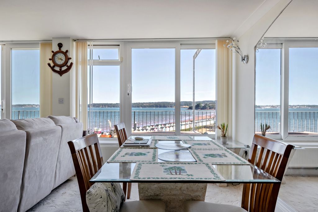 Property photo 1 of 24 1-6A7610888d152-1...
