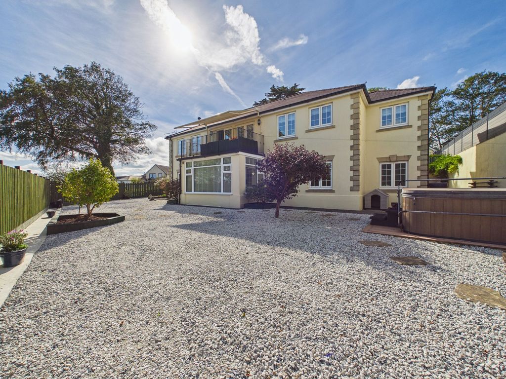 Property photo 1 of 29