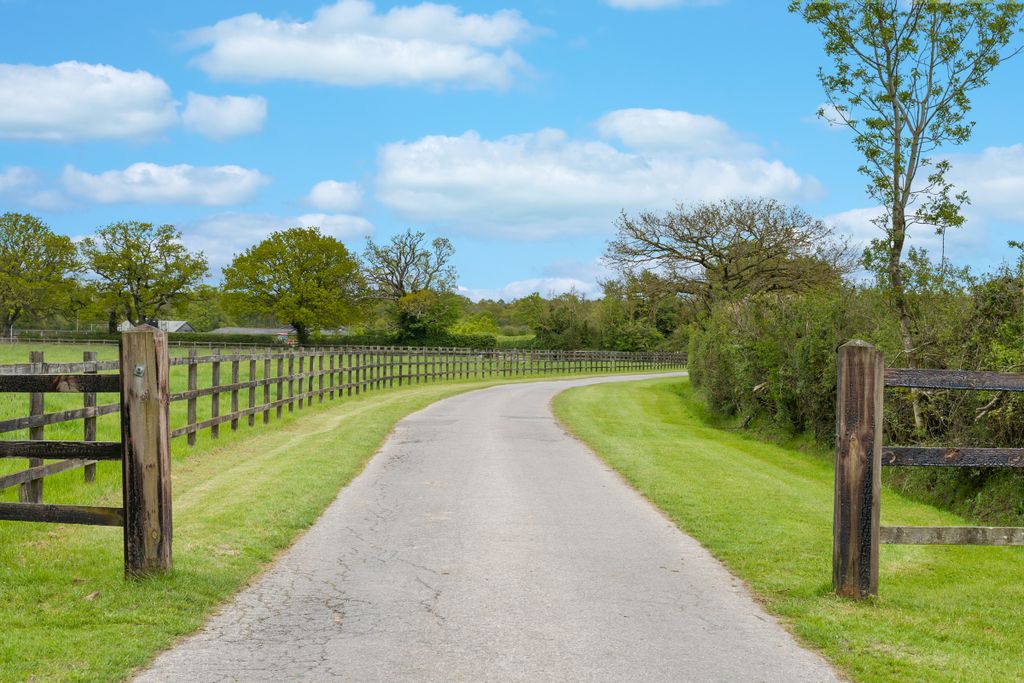 Additional image 27 of Land for saleDrift Road, Winkfield, Surrey SL4