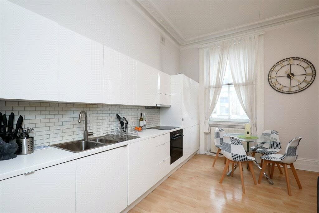 Property photo 2 of 11 Picture No. 05