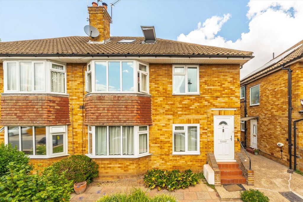 Property photo 1 of 7