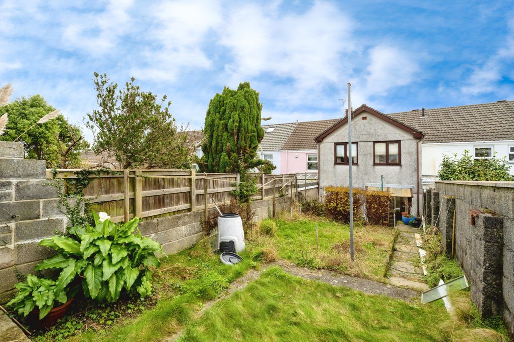 Property photo 2 of 15