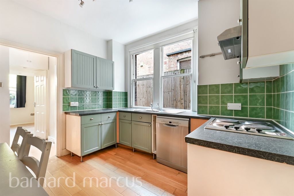 Property photo 3 of 8