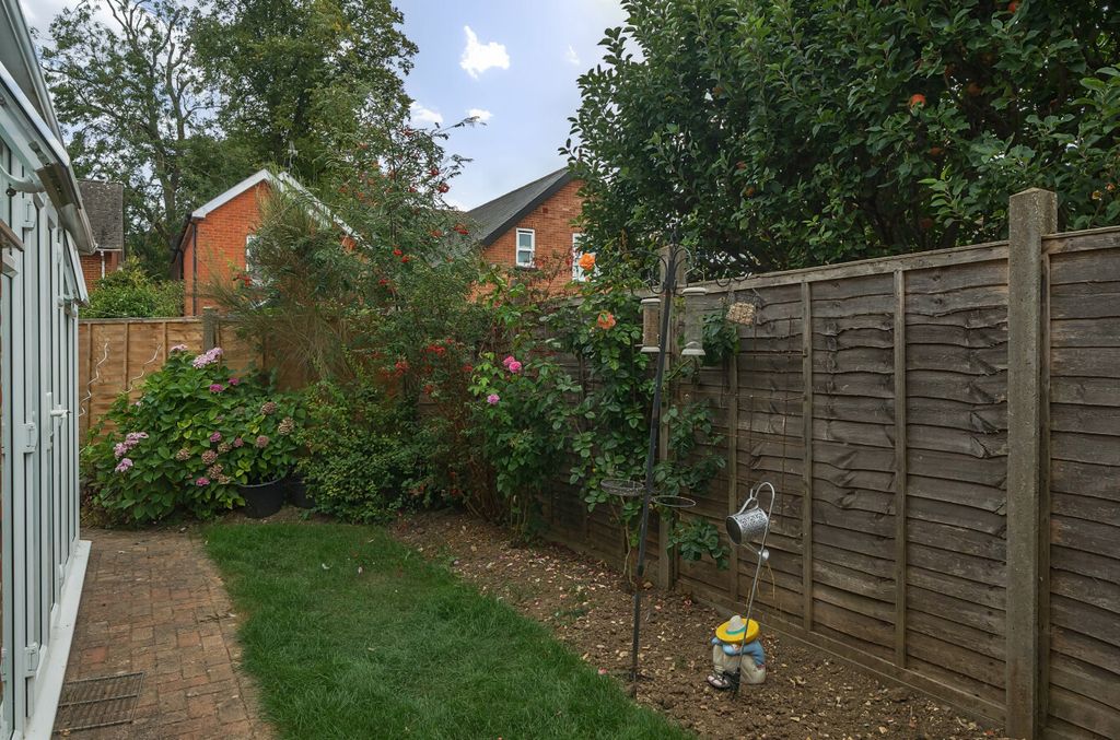 Property photo 2 of 24 1340969-11-68A5E7...