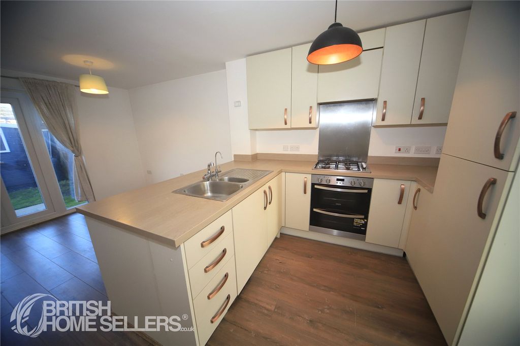 Property photo 2 of 18 2