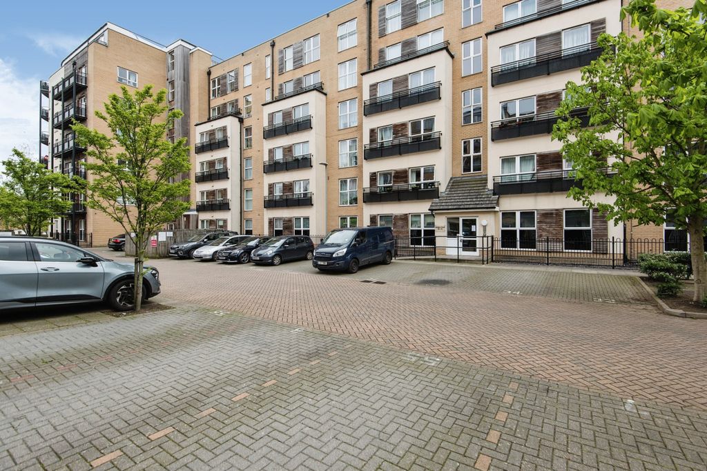 Property photo 1 of 13 8E707B32-F1E4-Ed11-8846-6045Bdf1E9B6