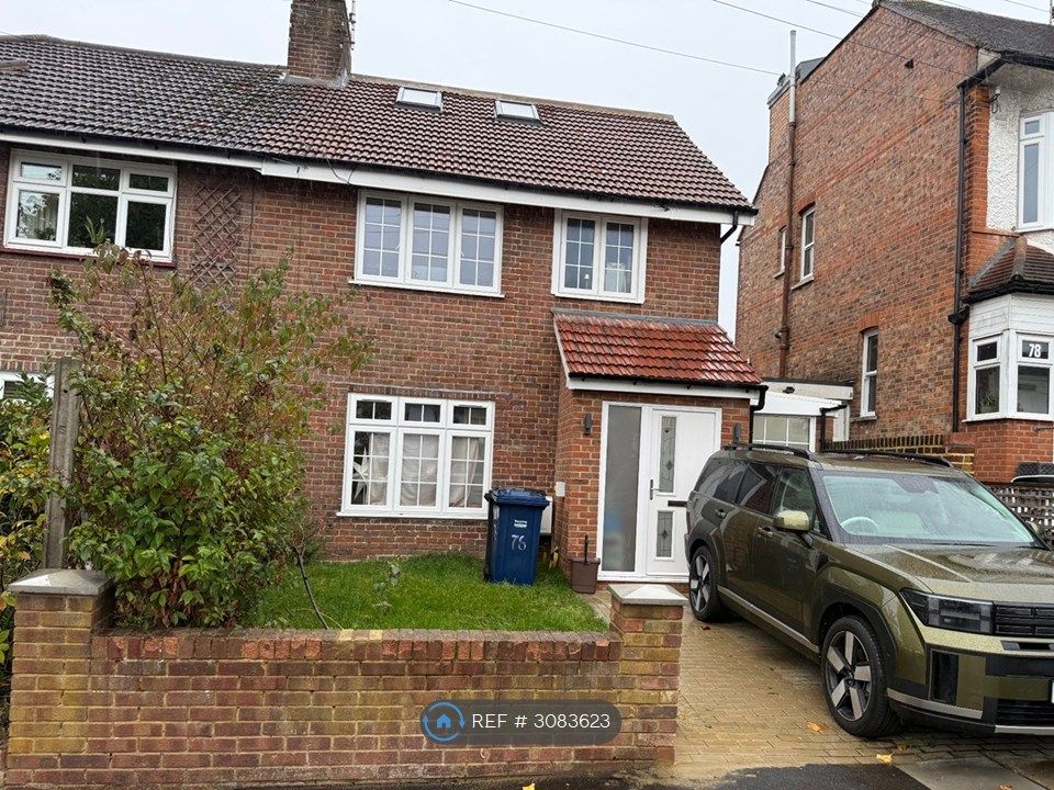 Property photo 1 of 32