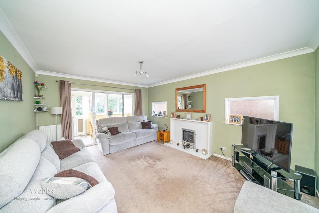 Property photo 3 of 24 Â© Webbs Estate Agents Â© (62 Of 91).Jpg