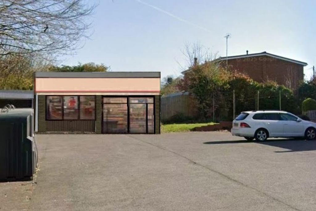 Property photo 1 of 8