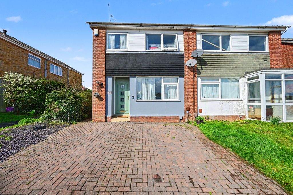 Property photo 1 of 19