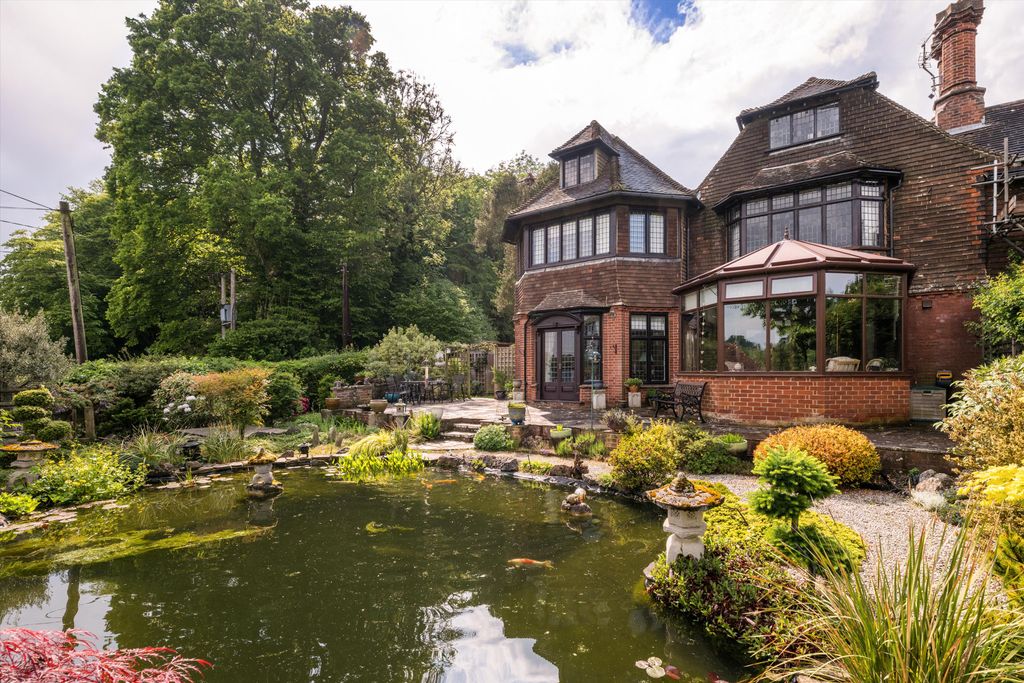 Property photo 2 of 17 Image