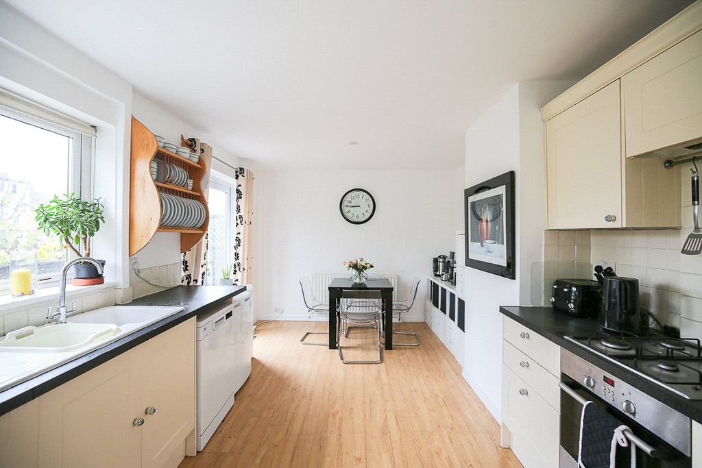 Property photo 3 of 20 Picture No. 14