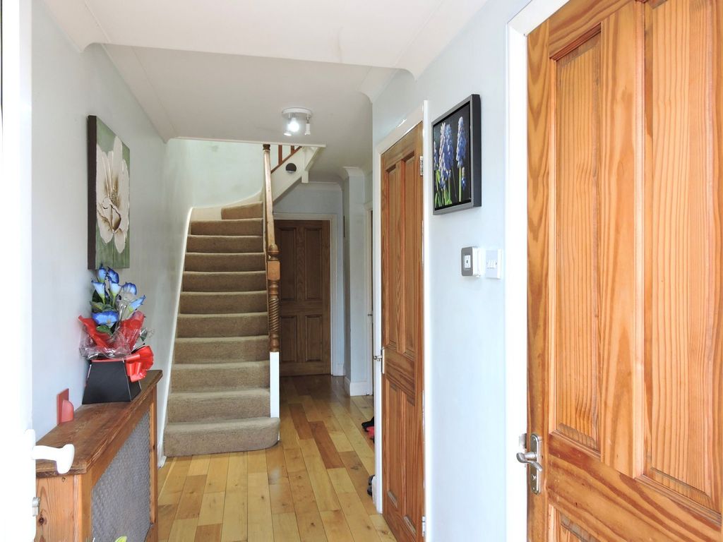 Property photo 2 of 29
