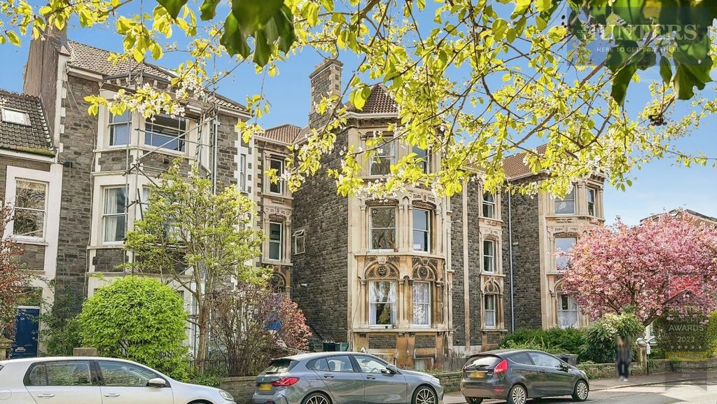 Property photo 2 of 11 Pbox-Img.Jpg