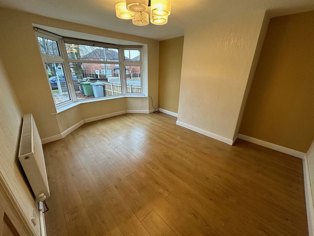 Property photo 2 of 13 1