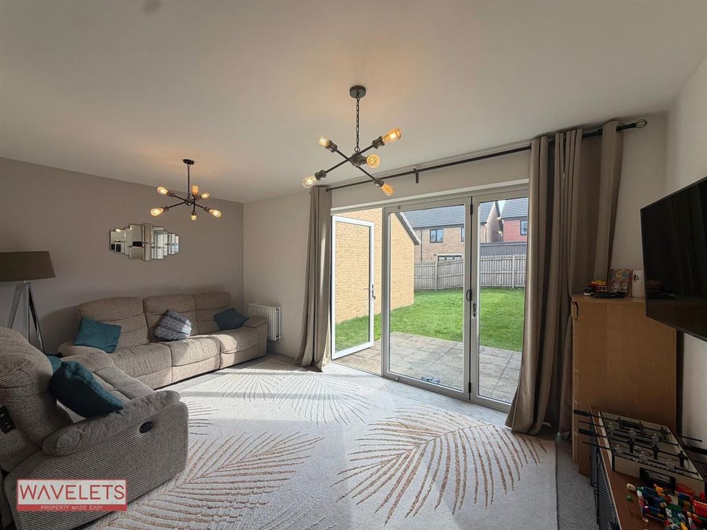 Property photo 2 of 15 Living Room