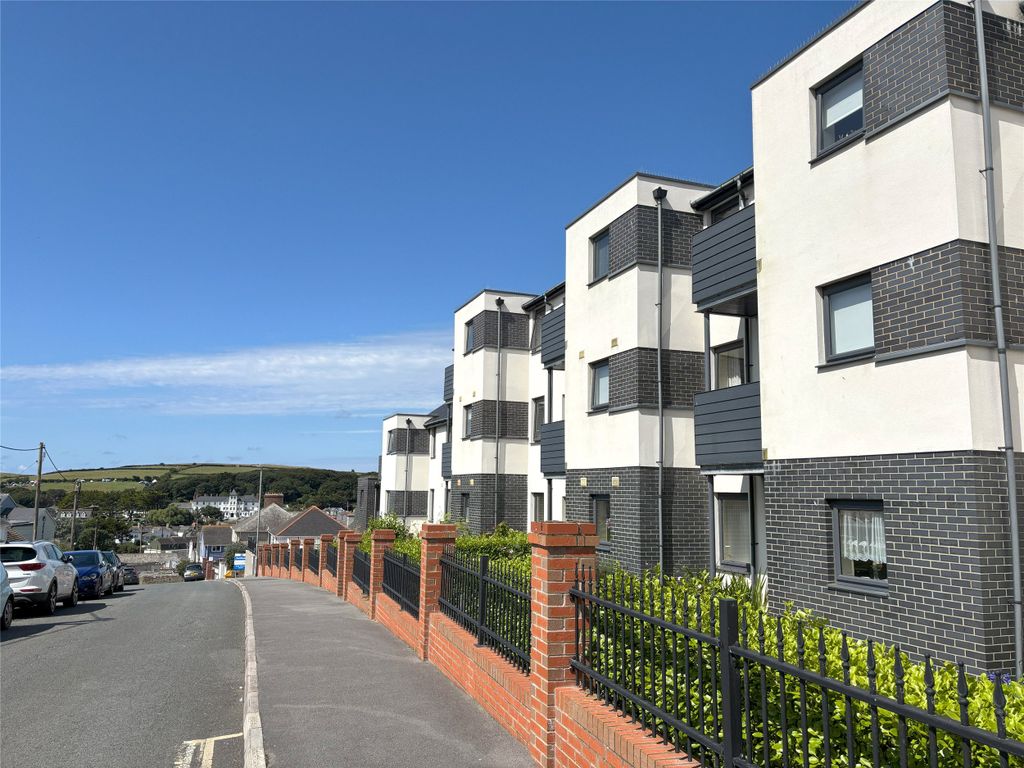 Property photo 1 of 11 Picture No. 14