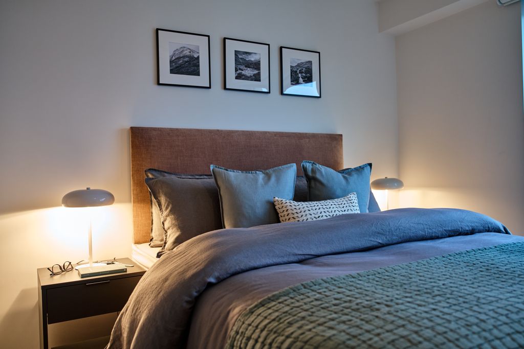 Property photo 1 of 21