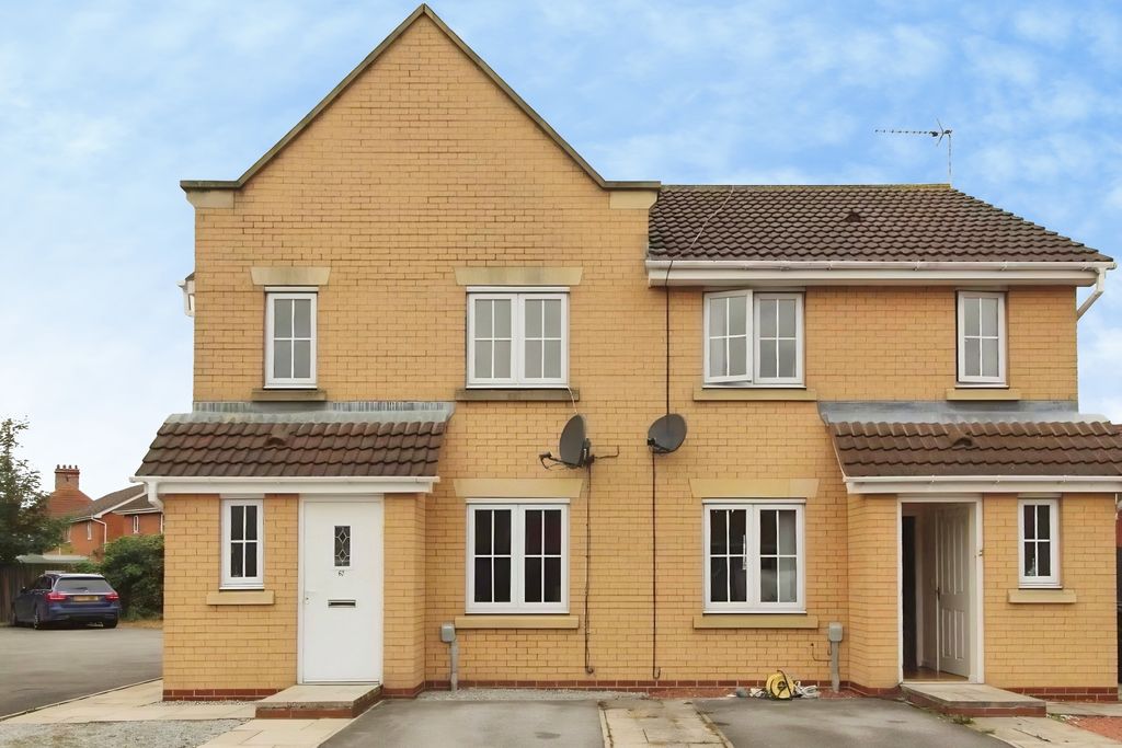 Property photo 1 of 11