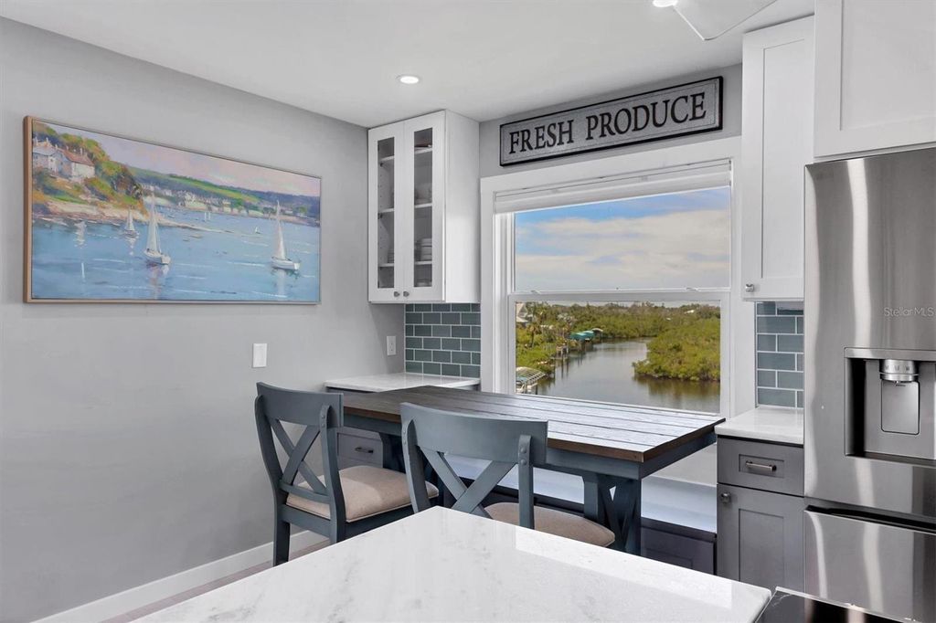 Property photo 3 of 18 <Alttext/>