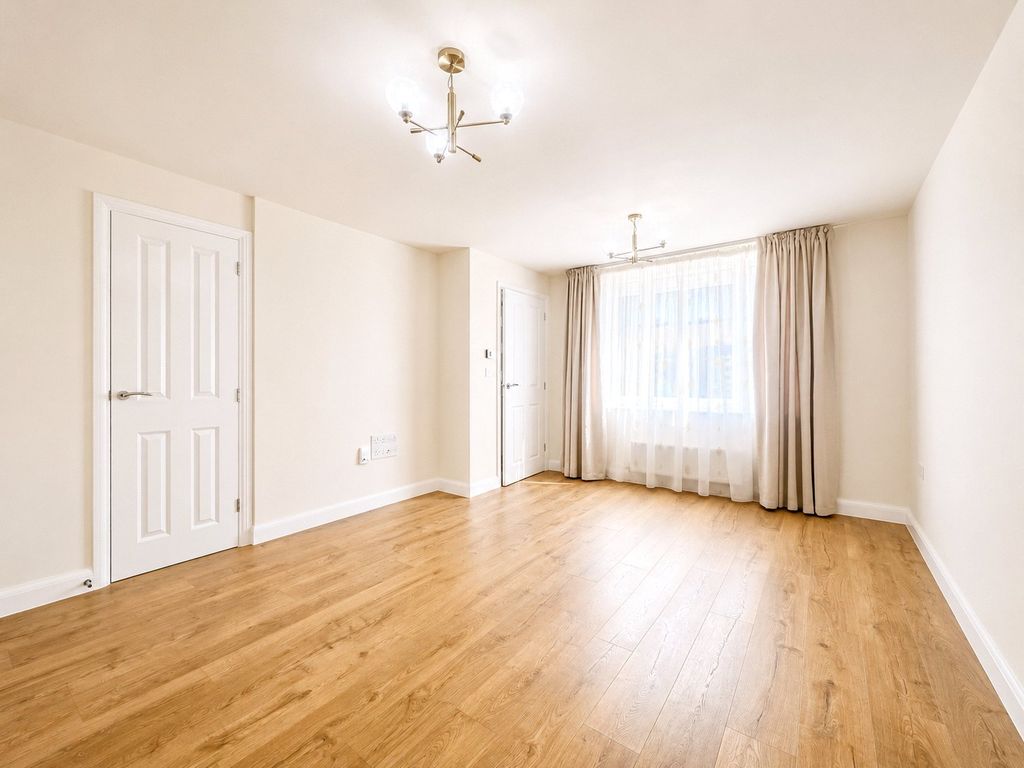Property photo 2 of 14 Picture No. 07