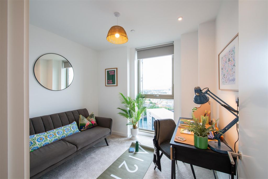 Property photo 1 of 14 Al050723-Apartments-12.Jpg