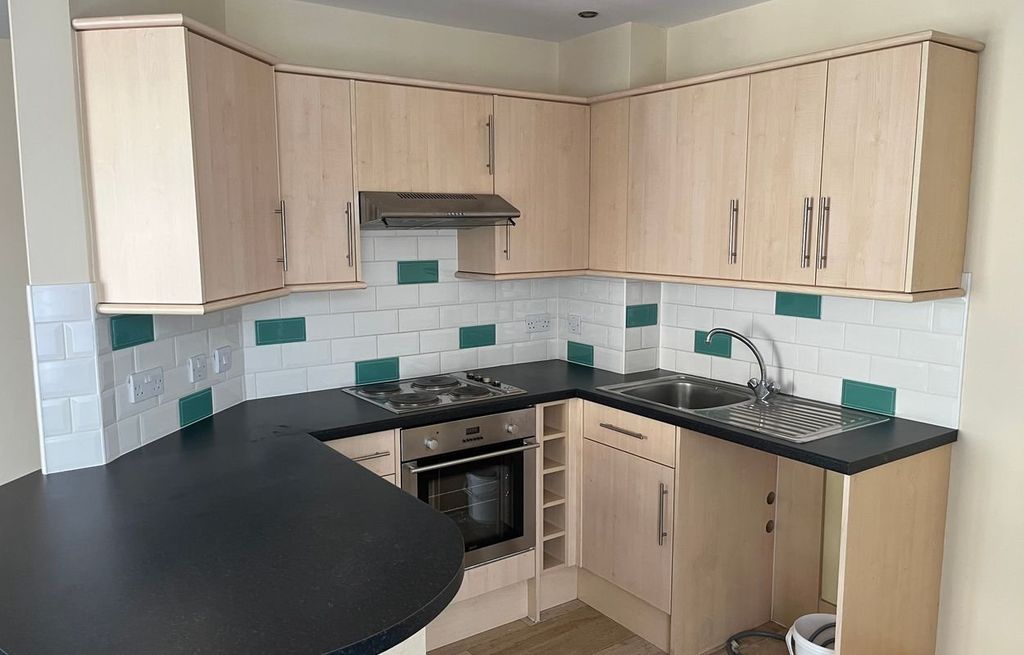 Property photo 2 of 6 Picture 2