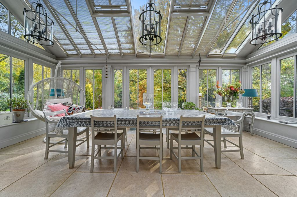 Property photo 3 of 57