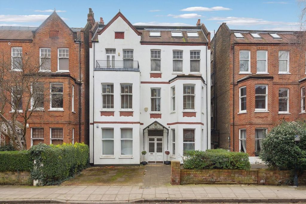 Property photo 1 of 5