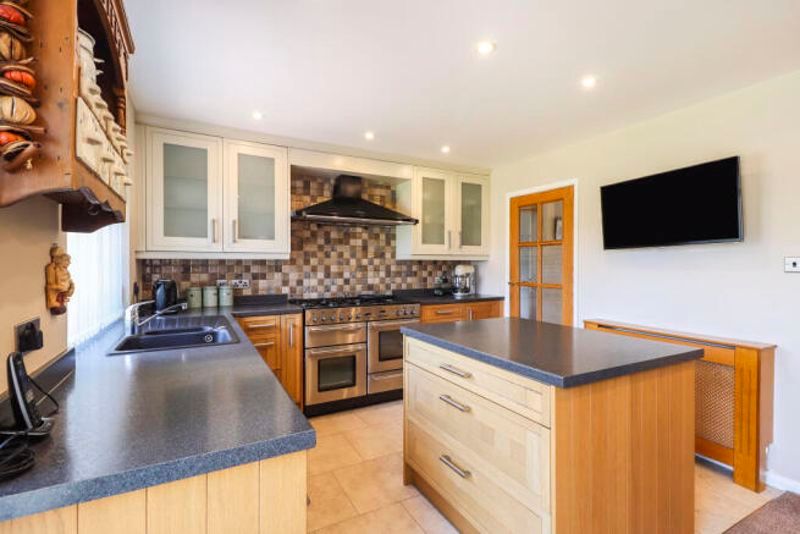 Property photo 2 of 19 Photo 2